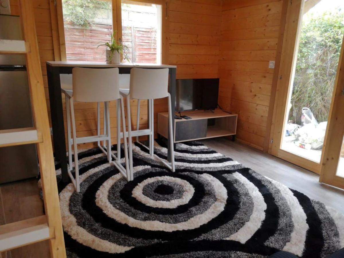 Le Petit Chalet De Nimes Shantay Youstay Luaran gambar