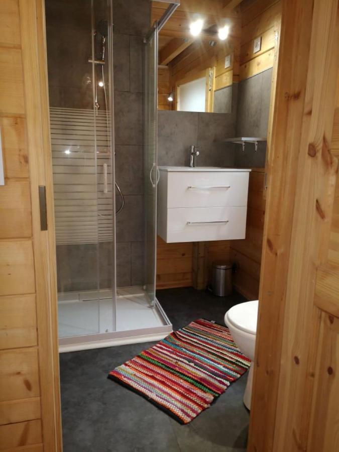 Le Petit Chalet De Nimes Shantay Youstay Luaran gambar