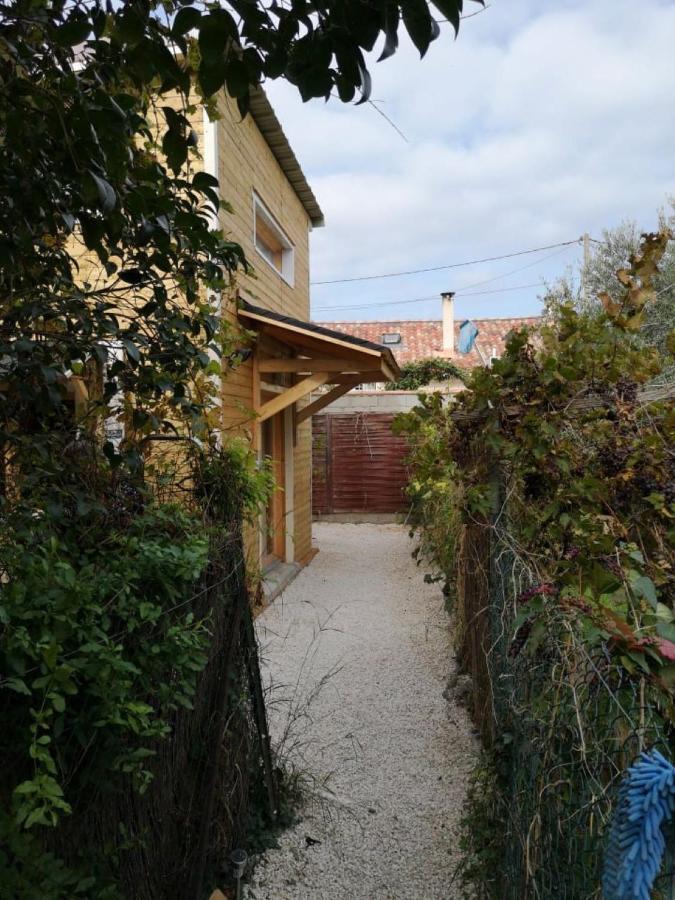 Le Petit Chalet De Nimes Shantay Youstay Luaran gambar